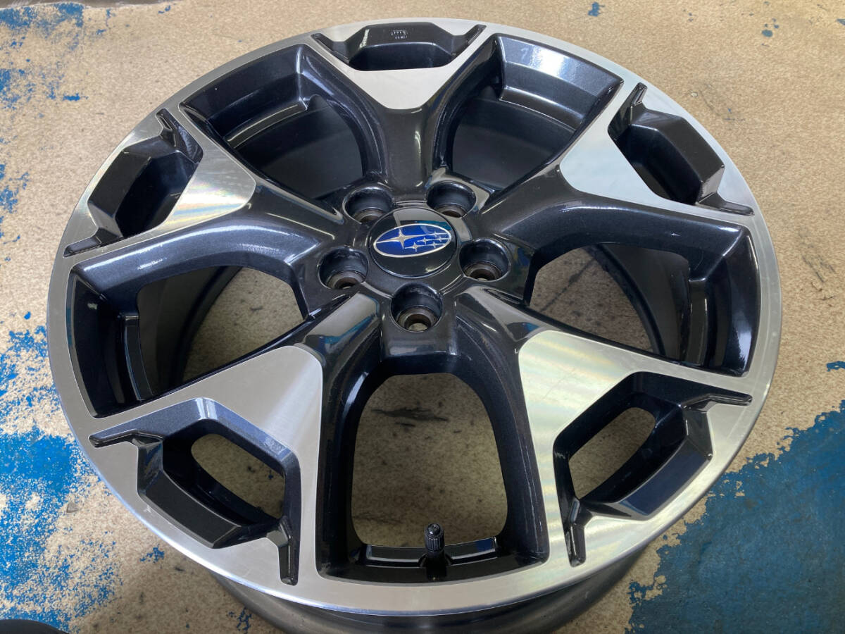 きれい 大きな傷なし!!★スバル SUBARU XV 純正 17X7.0J+55 5/100 ゴムバルブ新品交換済み 4本SET_画像4