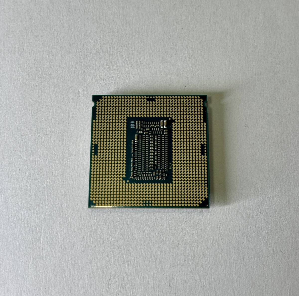 Intel Core i7-9700K LGA1151 3.6GHz 8コア 8スレッド TDP95W (1)_画像2