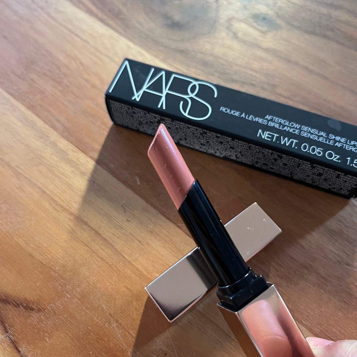 NARS アフターグローセンシュアルシャインリップスティック　200