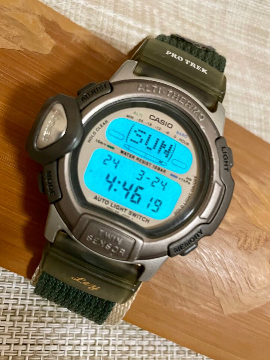 [限定特価品:ランクB+/稼働品]CASIO カシオ PROTREK プロトレック/PRL-20/気温/気圧/グリーン/腕時計