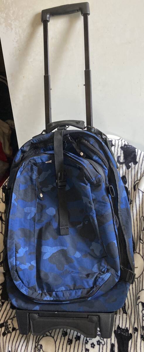 超激レア!!早い者勝ち♪A BATHING APE/アベイシングエイプ/滅多に 超激レア!!早い者勝ち♪A BATHING APE/アベイシングエイプ/滅多に