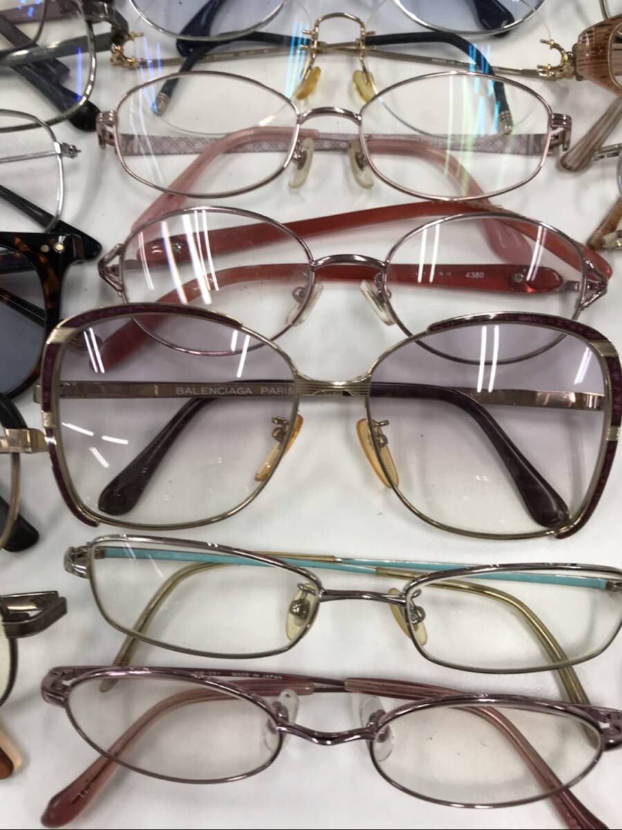 眼鏡 大量 おまとめ ブランド メガネ サングラス 度入り眼鏡 伊達 メガネフレーム ジャンク 100 0j-3-6の画像9