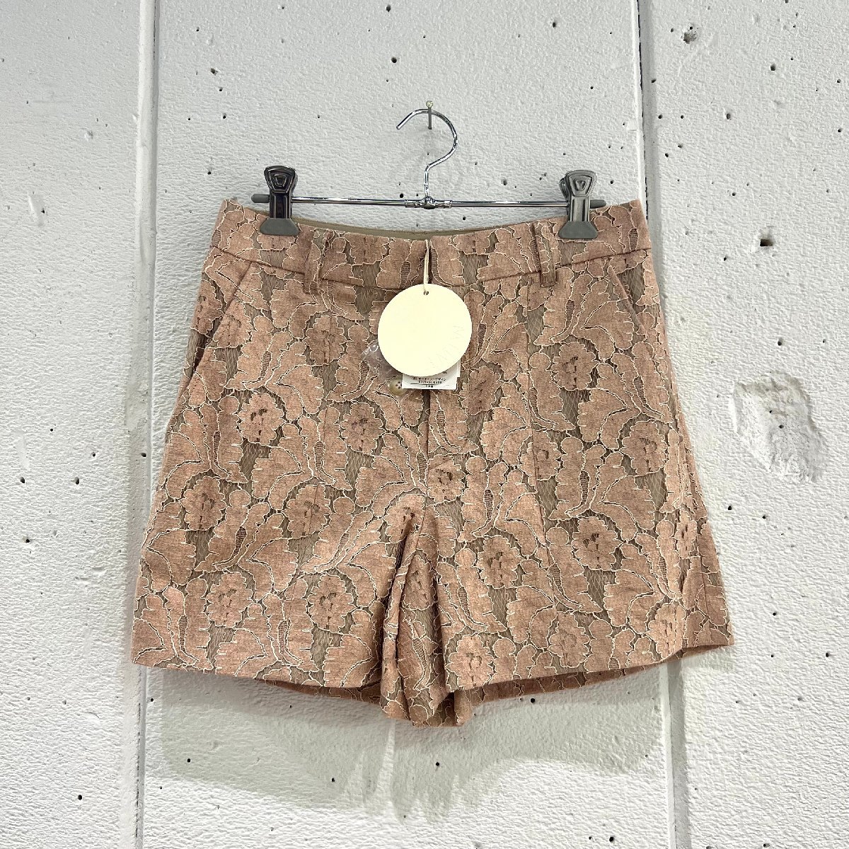 【タグ付き・新品・定価17,000円】AMIW LINEN RASCHEL LACE SHORT PANTS size36 ピンク アミウ_画像1