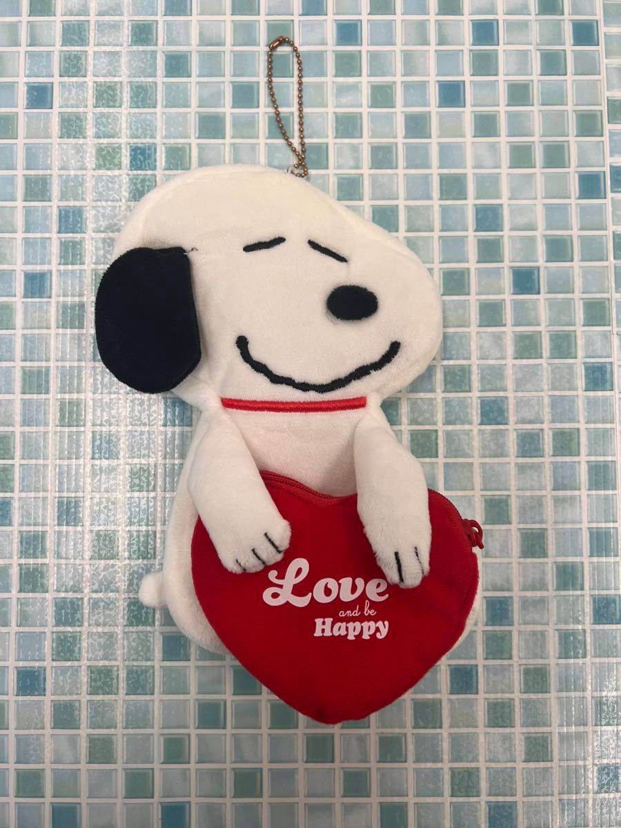 SNOOPY  ポーチ　LOVE and be Happy 