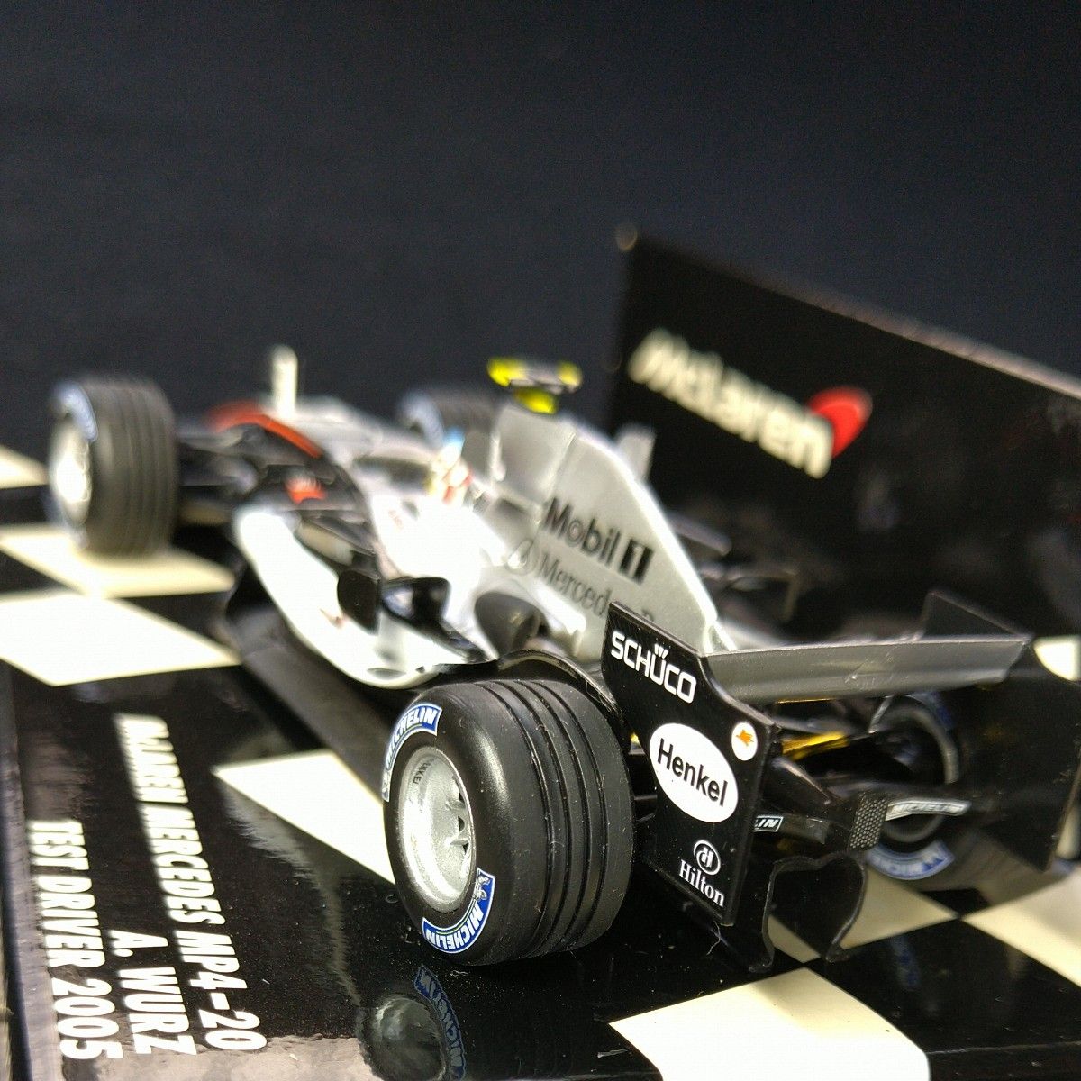 ミニカー 1/43 ミニチャンプス McLAREN MERCEDES MP4-20 A.WURZ TEST DRIVER 2005