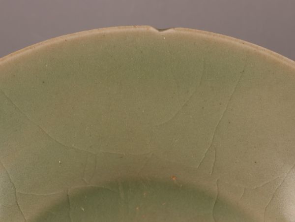 中国古玩 唐物 明代 龍泉窯 青磁 皿 時代物 極上品 初だし品 C4691の画像3