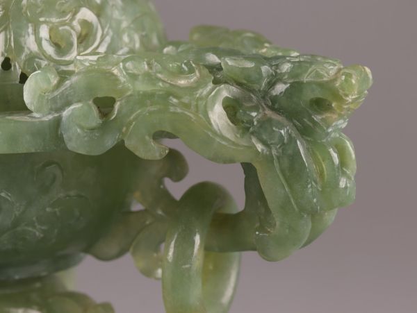 中国古玩 唐物 緑砡石 翡翠 置物 遊環 香炉 時代物 極上品 初だし品 C5185_画像6