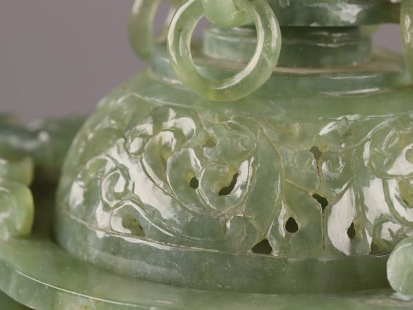 中国古玩 唐物 緑砡石 翡翠 置物 遊環 香炉 時代物 極上品 初だし品 C5185_画像5
