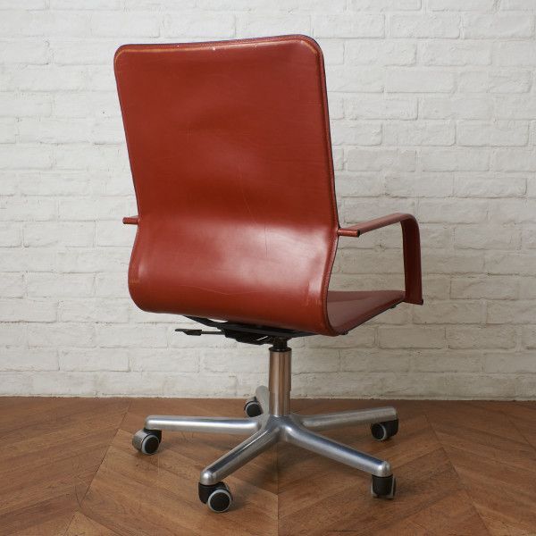 IZ78634F* Italy corame desk chair original leather executive rotation going up and down caster chair elbow have chair work chair modern catalog attached 