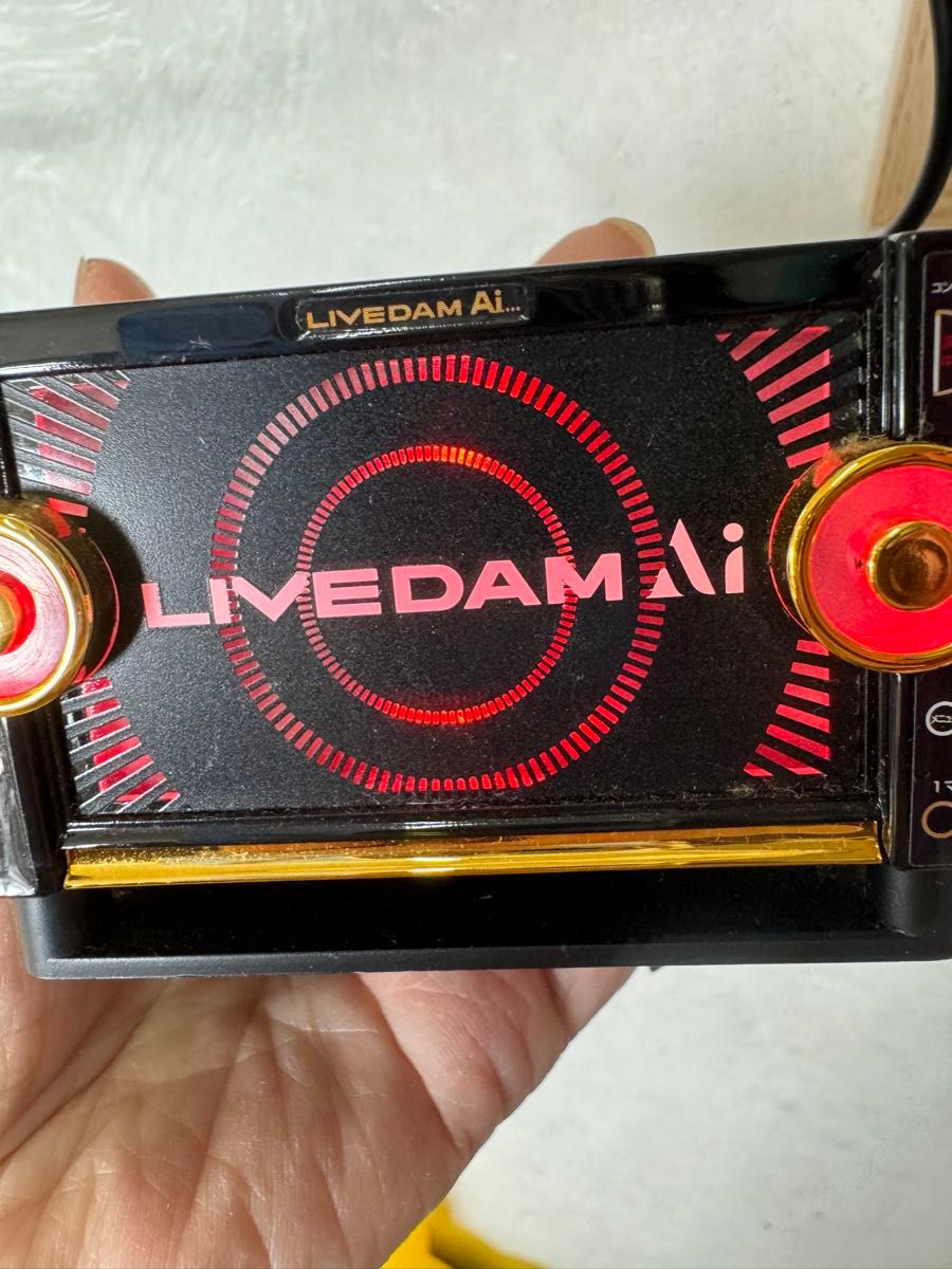 LIVEDAM Bluetoothスピーカー BTS8000 3800円→3500→3390円 LIVEDAM Bluetoothスピーカー BTS8000 3800円→3500→3390円