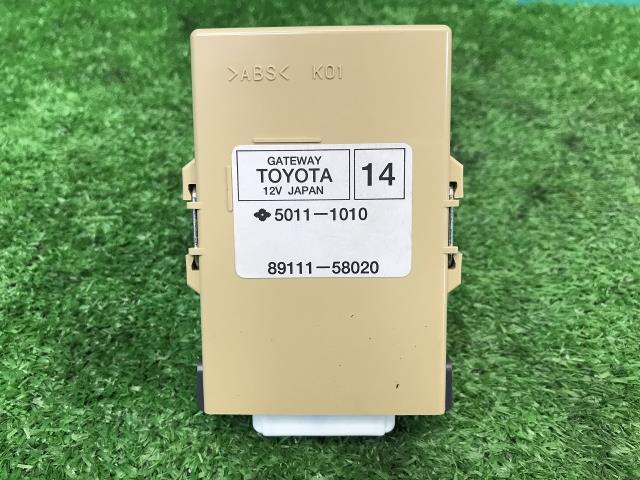 ★ヴェルファイア DBA-ANH25W 「ネットワークゲートウェイコンピュータ」 2.4X 4WD 8人 89111-58020★_画像1