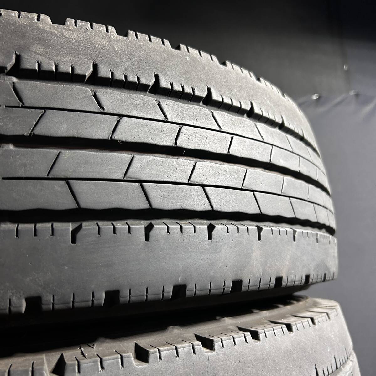 送料無料 バリ山★2021年製 205/85R16 117/115L ダンロップ SPLT50m 6本セット ラジアルタイヤ_画像2