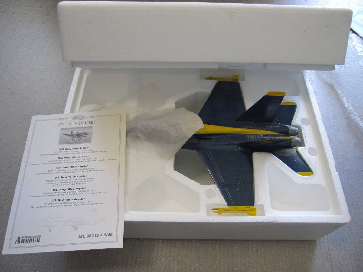 ARMOUR　COLLECTION　F18　HORNET　Blue Angels　１：４８　METAL　_画像1