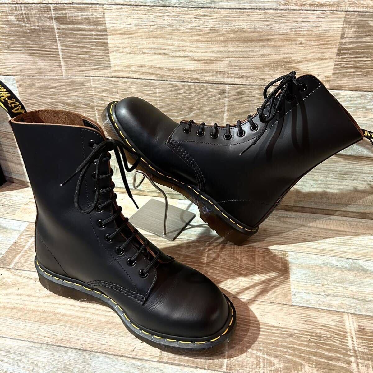 【DEADSTOCK級/英国製】Dr.MARTENS ドクターマーチン 1490 10ホールブーツ UK7 26cm ブラック　黒Made in England _画像9