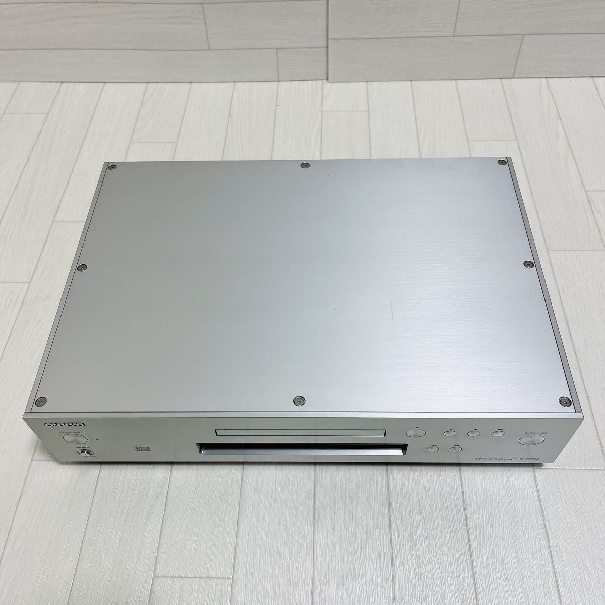 ONKYO CDプレーヤー C-7000R(S) リモコン付き 最高峰 良品 ONKYO CDプレーヤー C-7000R(S) リモコン付き 最高峰 良品