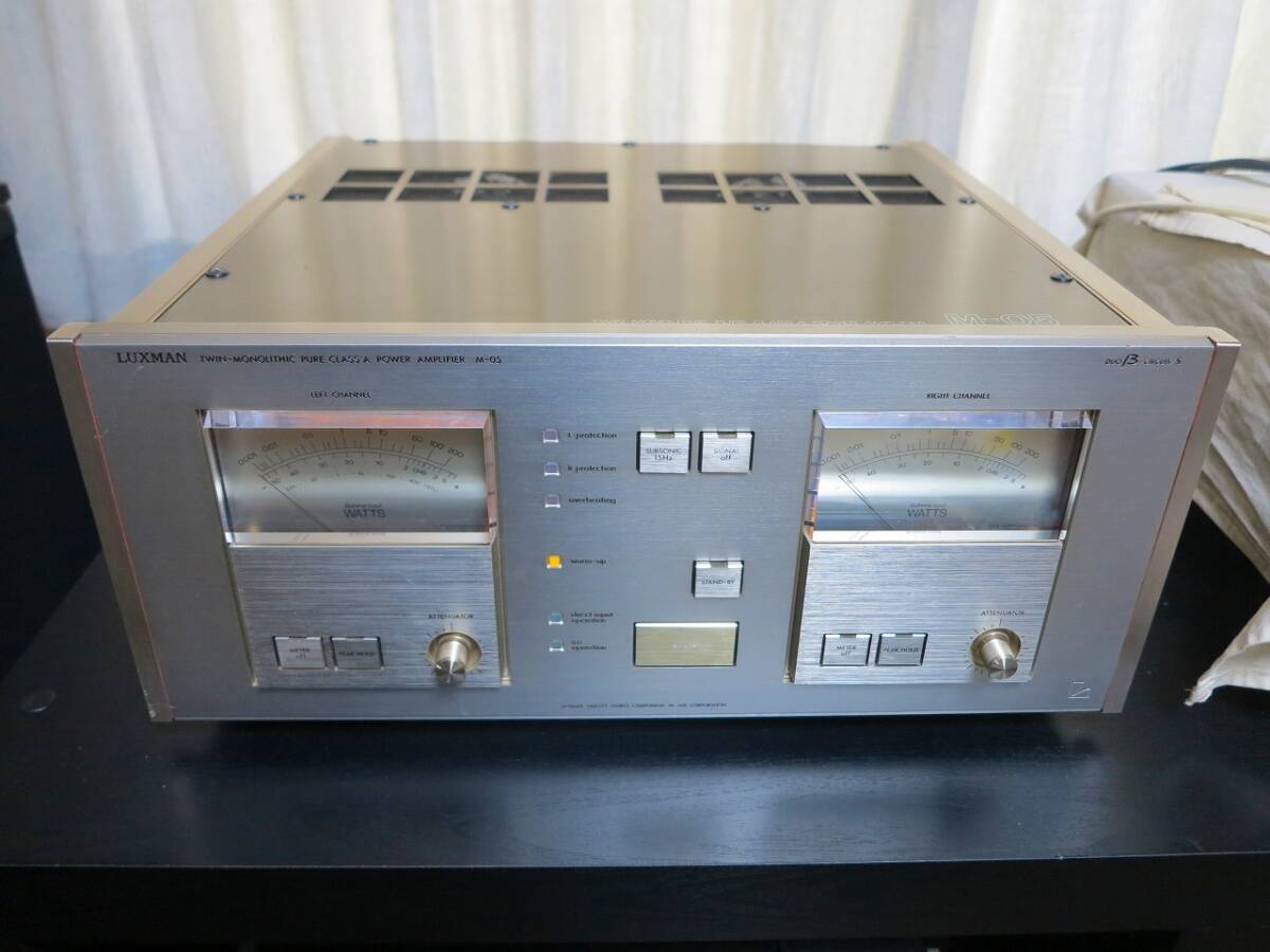 LUXMAN　純A級ツイン・モノリシック・パワーアンプ　M05（完動美品）_画像1