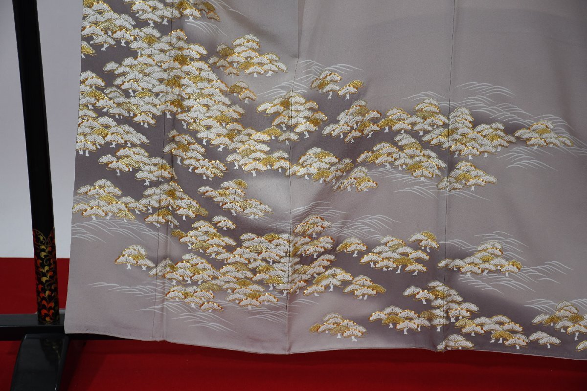 色留袖 結婚式 金糸刺繍 老松風景 身丈154cm 裄丈66.5cm ★着物 e-915 桜庭呉服店の画像2