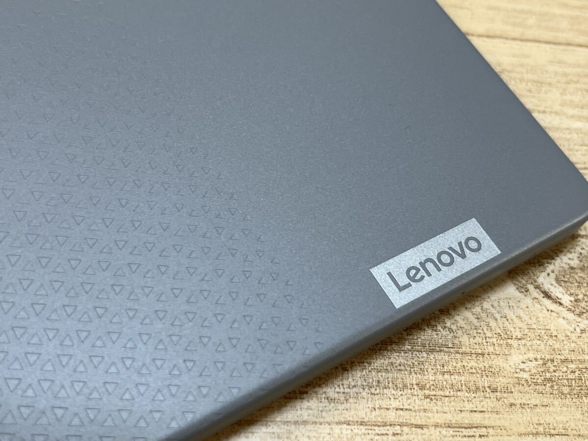美品 Lenovo Tab M8 (4th Gen) 8型 Wi-Fiモデル TB300FU 3GB/32GB アークティックグレー _画像9