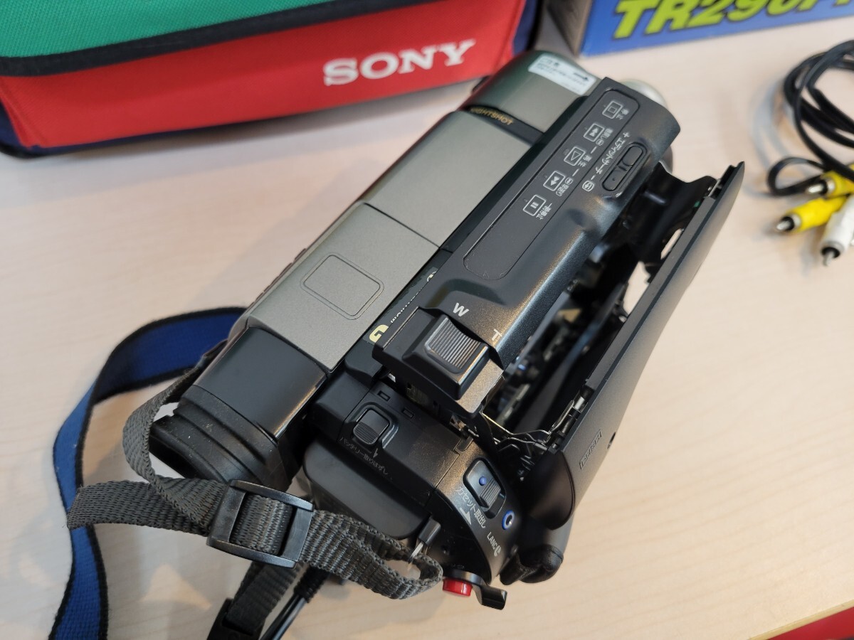 SONY ソニーHandycam ハンディカム デジタルビデオカメラ CCD-TR290PKの画像7