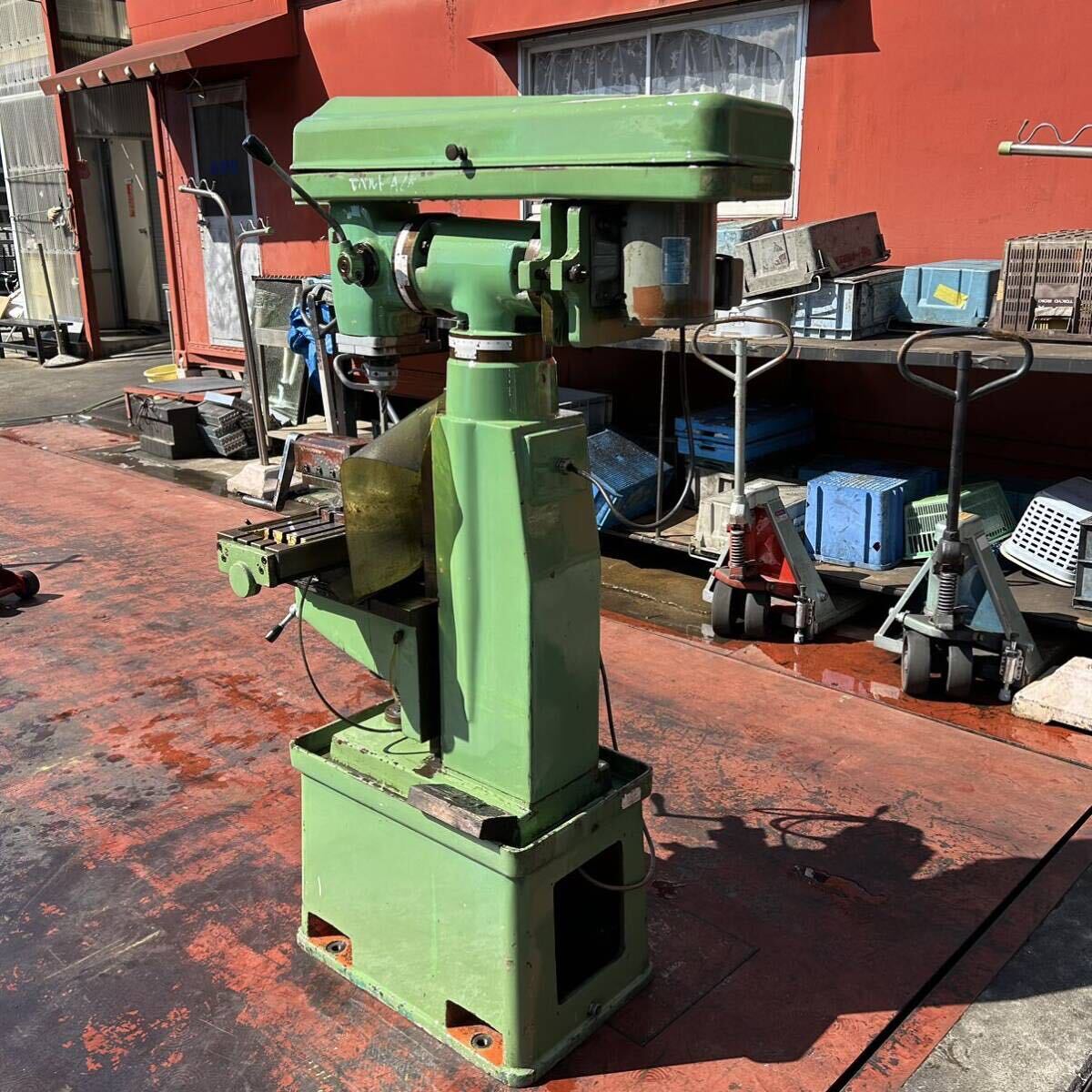 T6944 ☆1円スタート☆ TONG-IL フライス盤 TMV-0 200V 50/60Hz T6944 ☆1円スタート☆ TONG-IL フライス盤 TMV-0 200V 50/60Hz