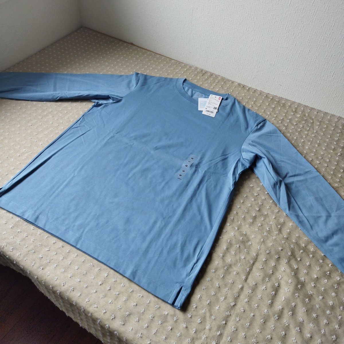 未使用 タグ付 ユニクロ UNIQLO エアリズム コットン UVカット クルーネックT 長袖 Tシャツ M blue●色サイズ違い有●ネコポス 送料無料_画像6