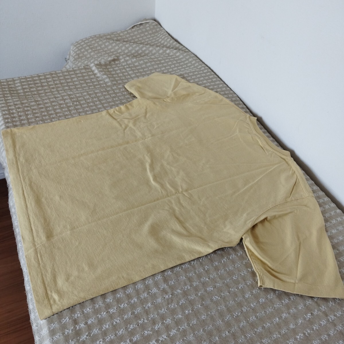 1点のみ●未使用 タグ付 ユニクロ uniqlo 5分袖 オーバーサイズ ポケツキ Tシャツ xl メンズ yellow 胸ポケット●色size違い有● 送料無料