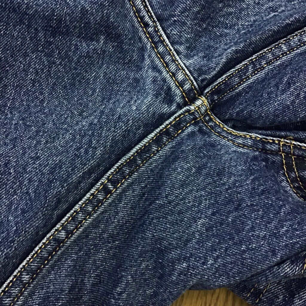 【FC304】Levi's 505 W36 L30 ジーンズ ジーパン デニムパンツ メンズブランド古着 リーバイス505 送料無料