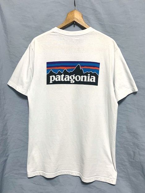 ☆19SS patagonia パタゴニア P-6 Logo Responsibili Tee ロゴプリントTシャツ ホワイト Mの画像1
