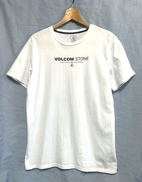 ☆美品　VOLCOM ボルコム　ロゴプリント クルーネックTシャツ ホワイト L_画像1