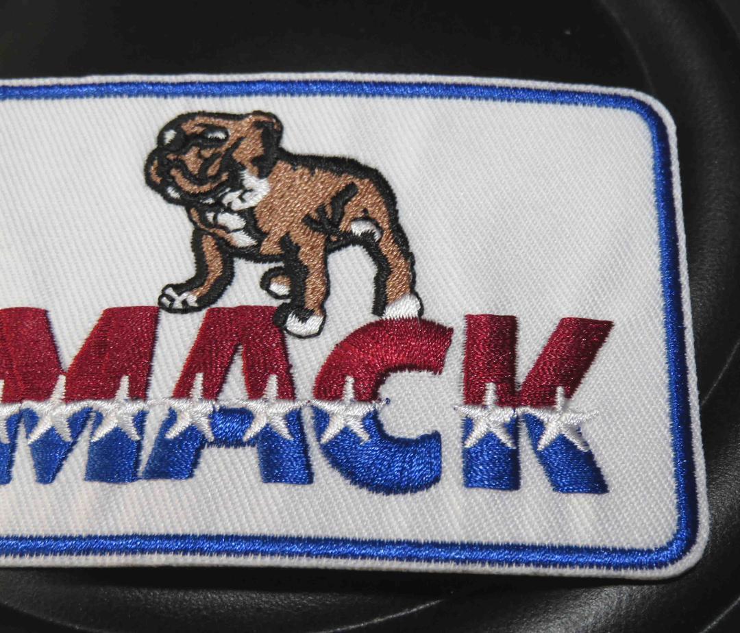 猛犬/四角◎新品 マック・トラックスMackTrucks アメリカ 刺繍ワッペン激渋■自動車　トラック■洋服・衣類・衣服DIY■マッド　ドッグ　DOG_画像3