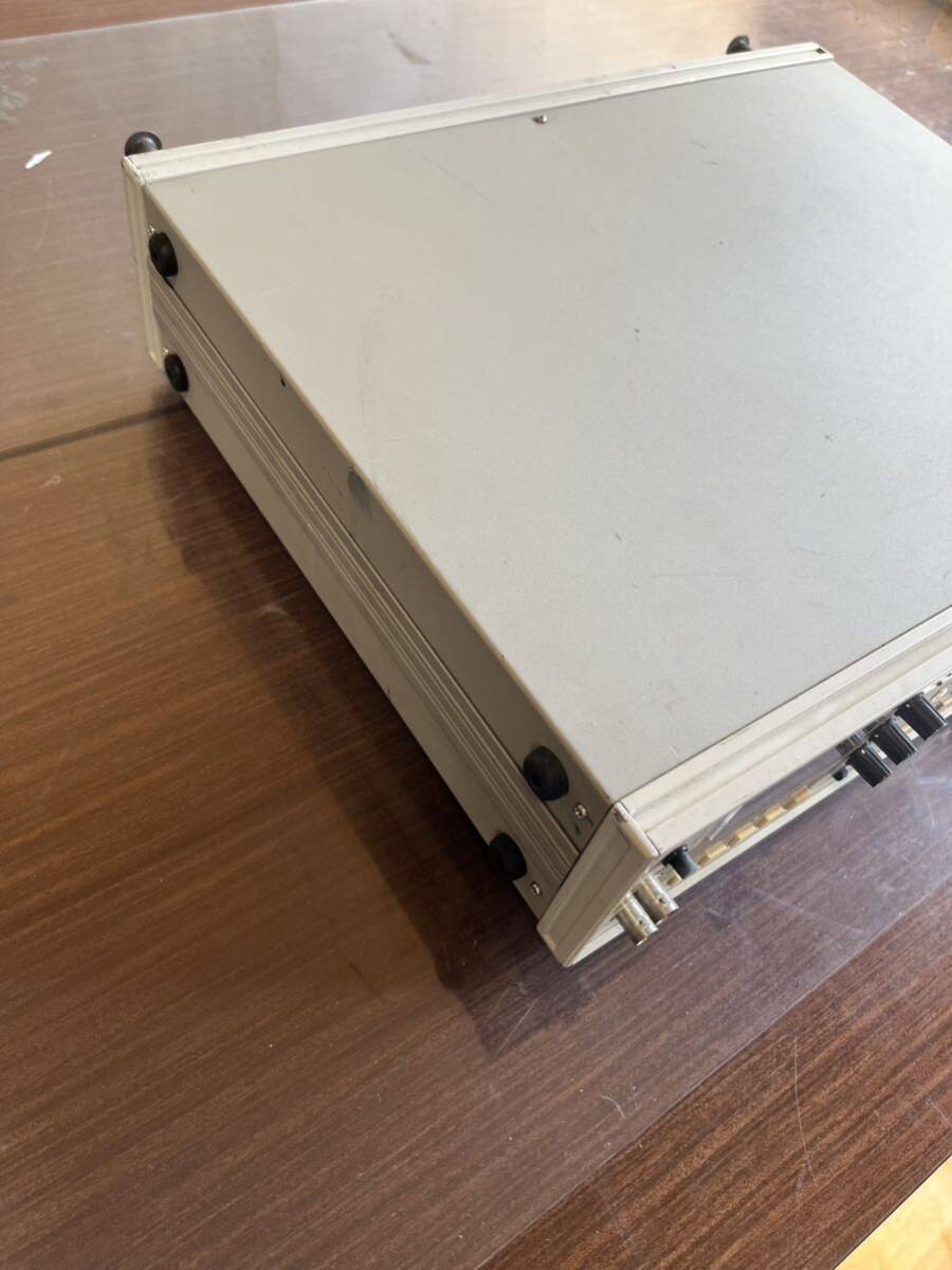 FM/AM標準信号発生器 FM/AM SIGNAL GENERATOR の画像2