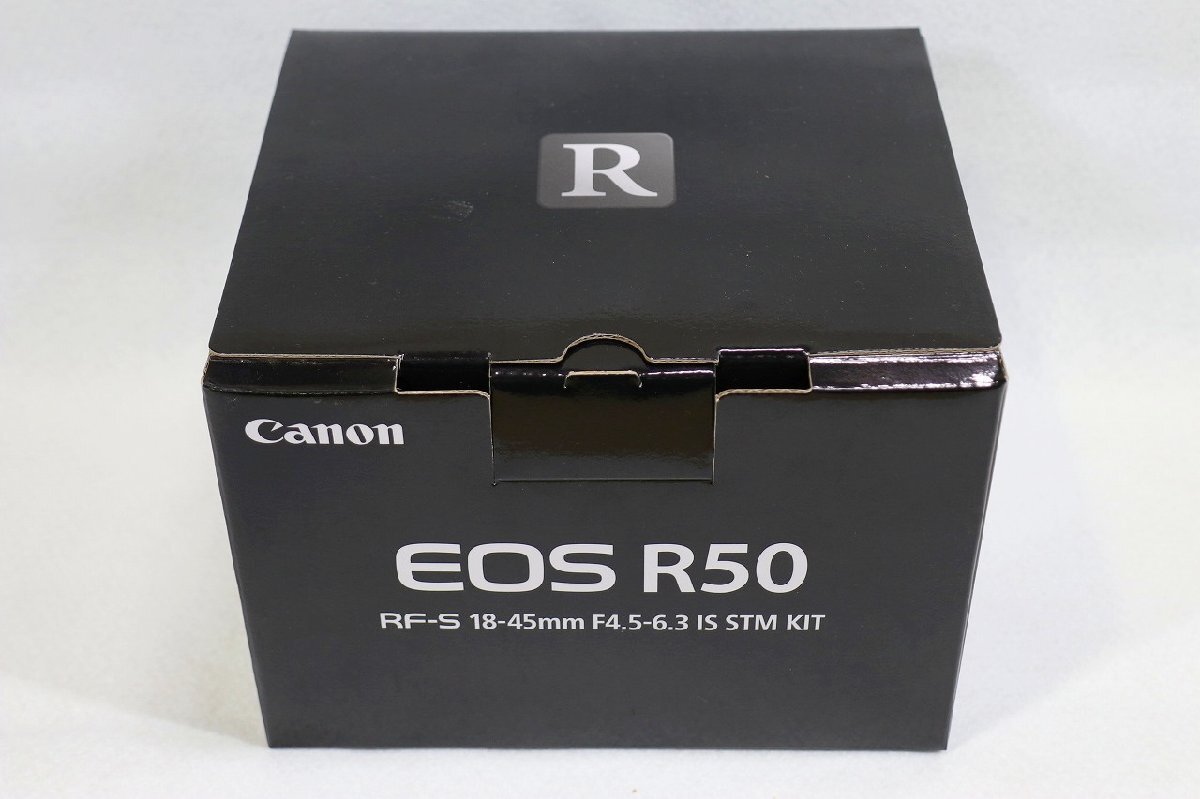 【質Banana】新品 CANON/キャノンCanon EOS R50 RF-S18-45 IS STM レンズキット ホワイト デジタル ミラーレス一眼カメラ ♪