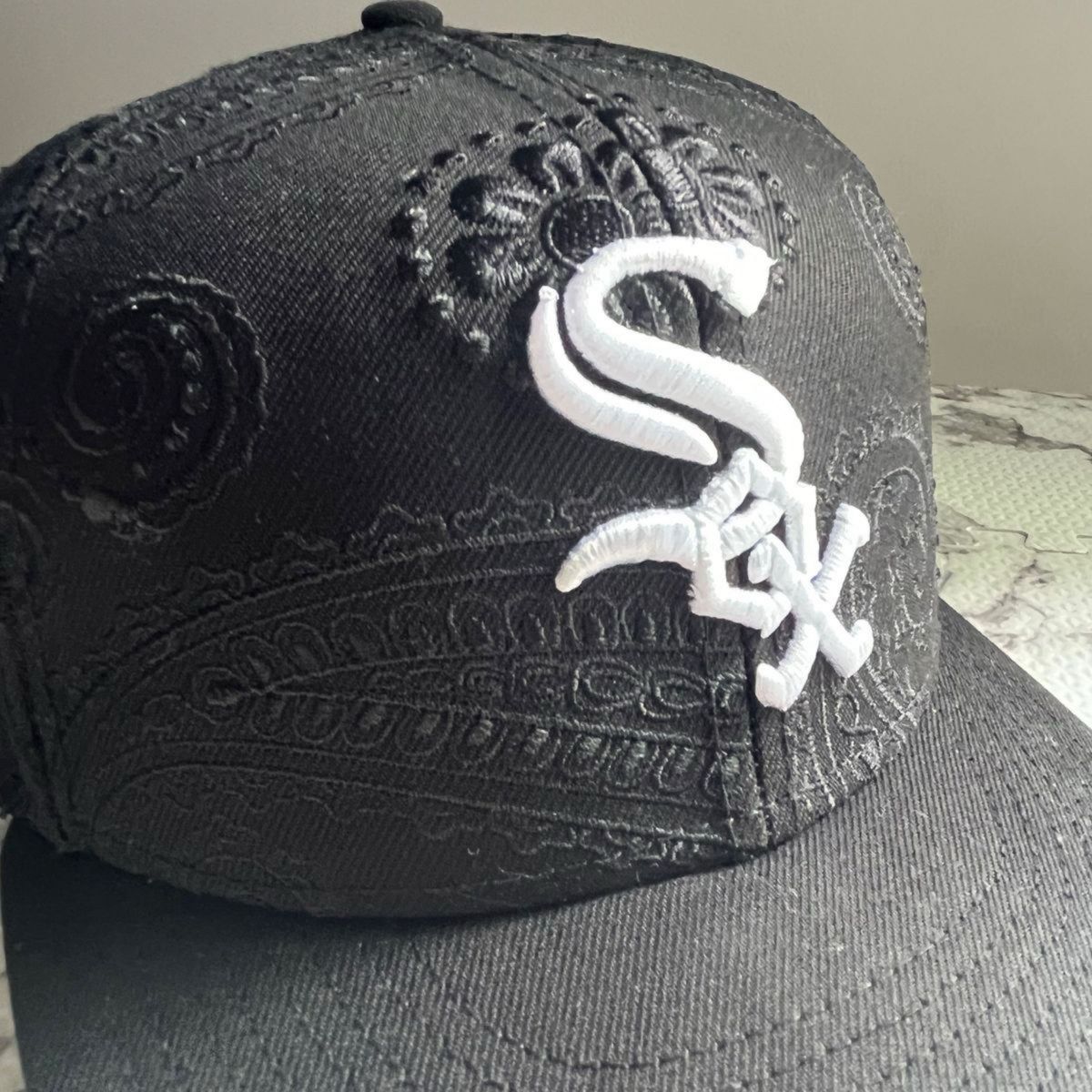 超激レア NEW ERA SOXキャップ 8(63 5㎝)59FIFTY 刺繍 シカゴ 超激レア NEW ERA SOXキャップ 8(63 5㎝)59FIFTY 刺繍 シカゴ
