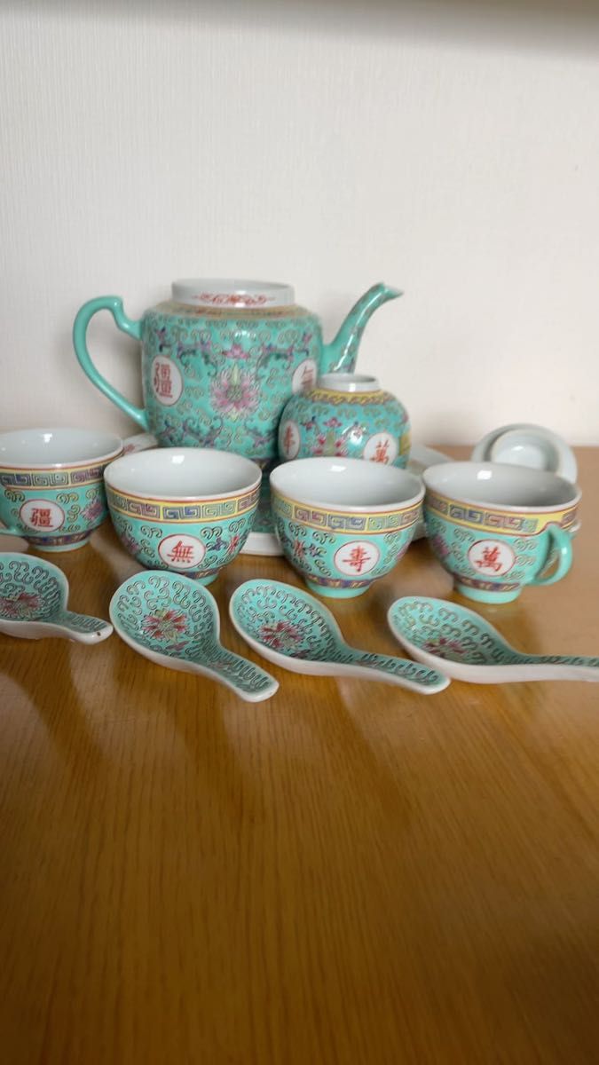 ティーセット 中国 景德鎮 手描きレンゲ 4本 壽字庁色菊花 希少品 茶器セット 茶器 茶壷 レトロ