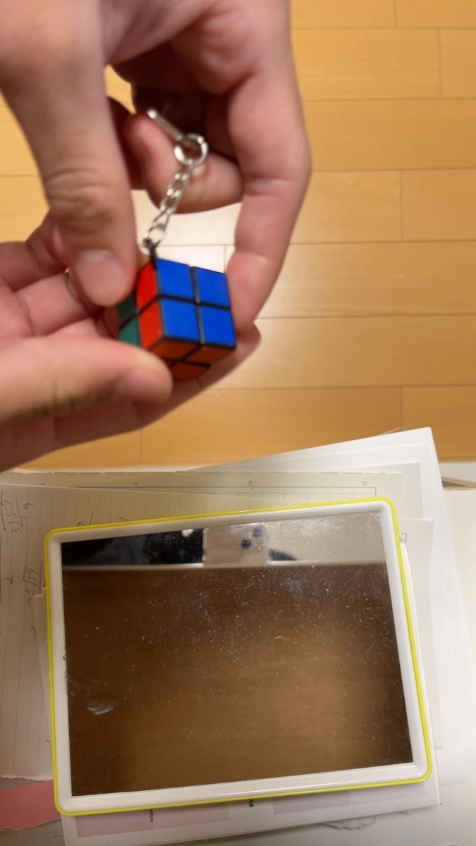 キーホルダー　ルービックキューブ 知育玩具 キューブ 脳トレ ルービック キューブパズル　