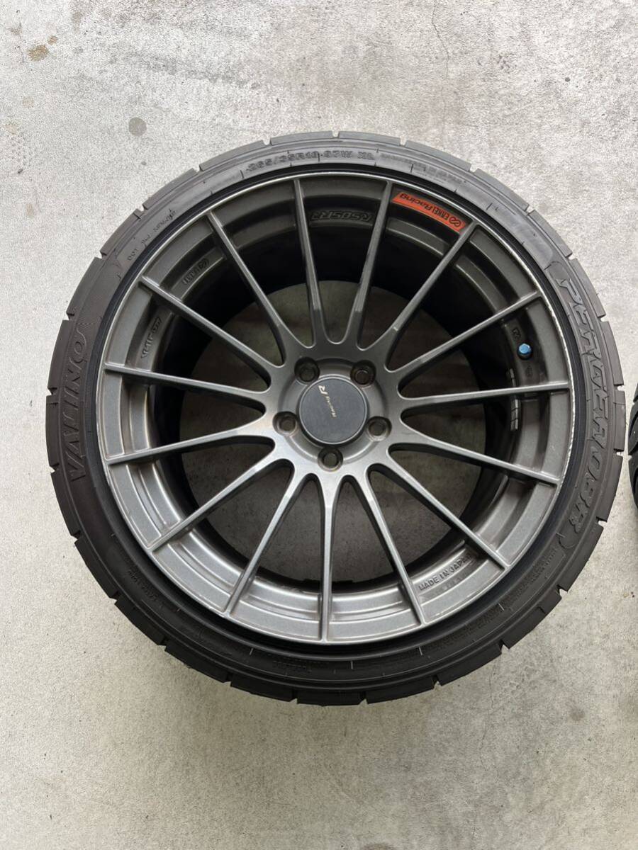 ENKEI RS05RR 10.5J +35 18インチ 5穴pcd114.3 2本VARINO ペルギア08R 265/35/18 付き　中古_画像2