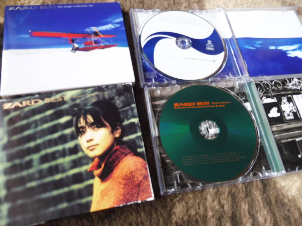 音楽cd ZARD ザード 坂井泉水 美品ベスト２CD 軌跡 シングルコレクション リクエスト メモリアル 負けないで 君がいない 揺れる思い などの画像2