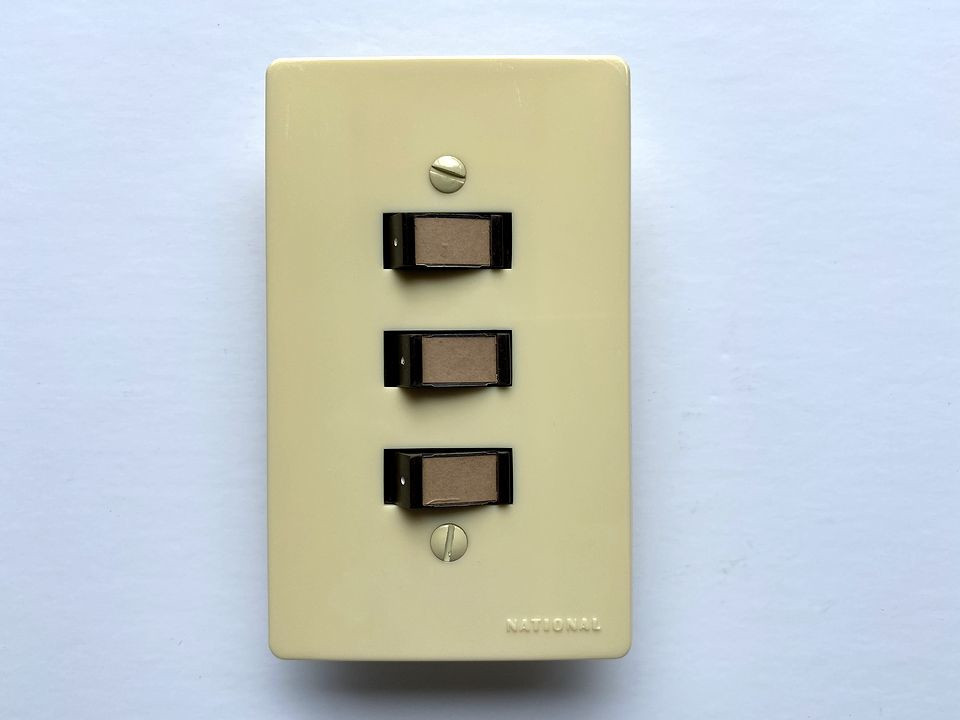 新品未使用! ナショナル ハイ角連用プレート3コ用 1枚+ ハイ角 新品未使用! ナショナル ハイ角連用プレート3コ用 1枚+ ハイ角