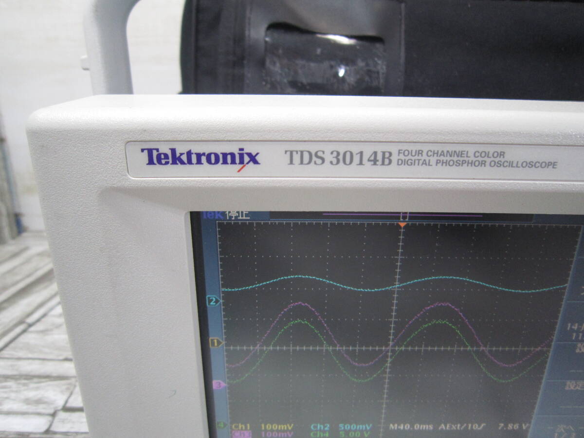 Tektronix TDS3014B цифровой осциллограф TDS3BATB аккумулятор имеется 