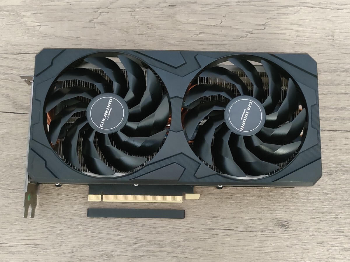 NVIDIA 玄人志向 GeForce RTX3070 8GB GALAKURO GAMING OC 【グラフィックボード】_画像3