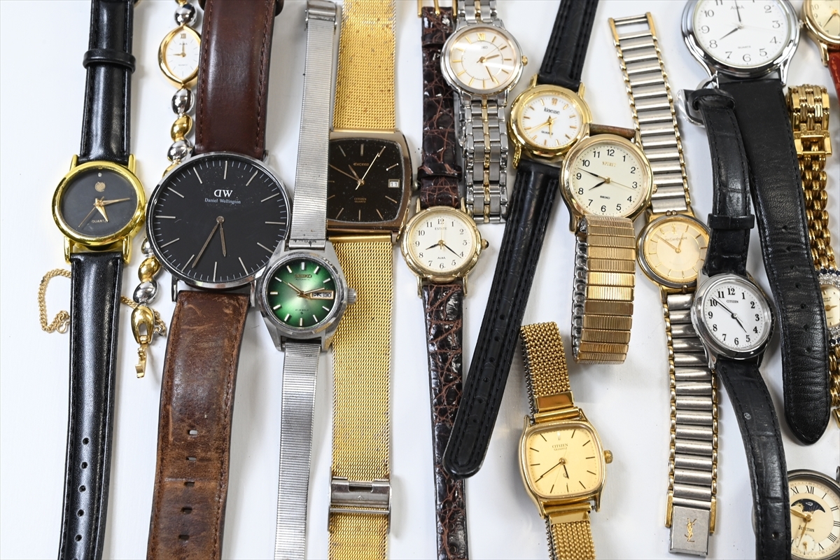 腕時計 約50本セット CITIZEN/SEIKO/YSL/CASIO/RAYMONDWEIL/DW/EXCEED 銀製クオーツ 懐中時計 ビンテージ 大量 まとめ売り ジャンク機械式1_画像3