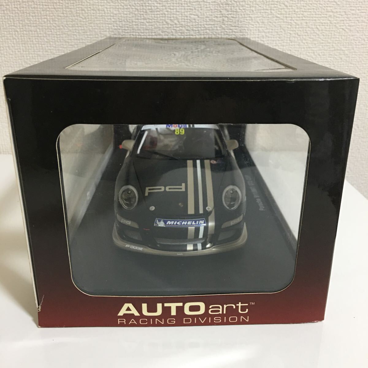 【美品】AUTOart 1/18 レーシングシリーズ ポルシェ 911(997) '07 GT3カップ #89 ポルシェデザインRACING DIVISION 1:18 ミニカーの画像7