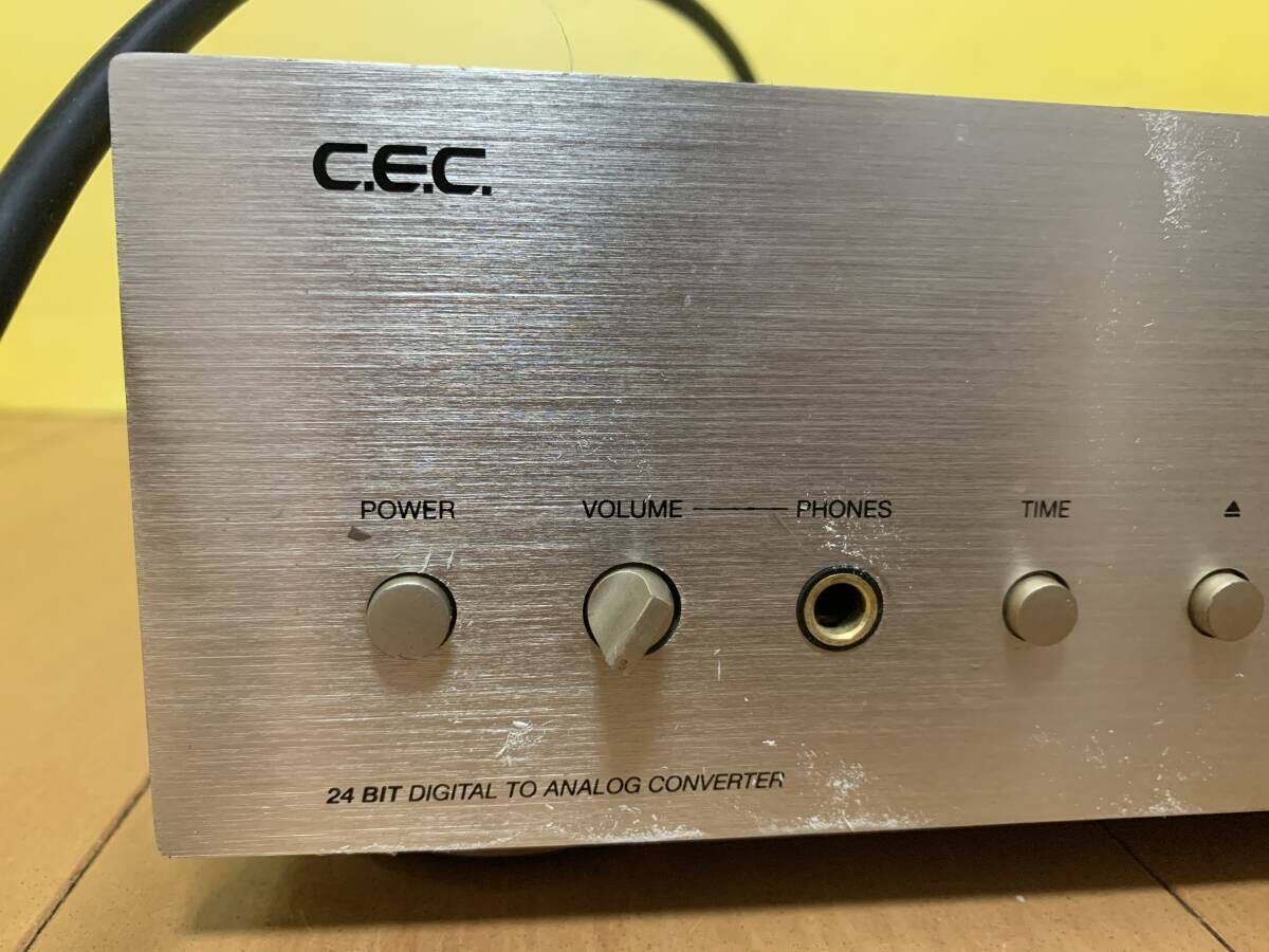 CEC CD3300 CD player bar Brown company manufactured 24bit