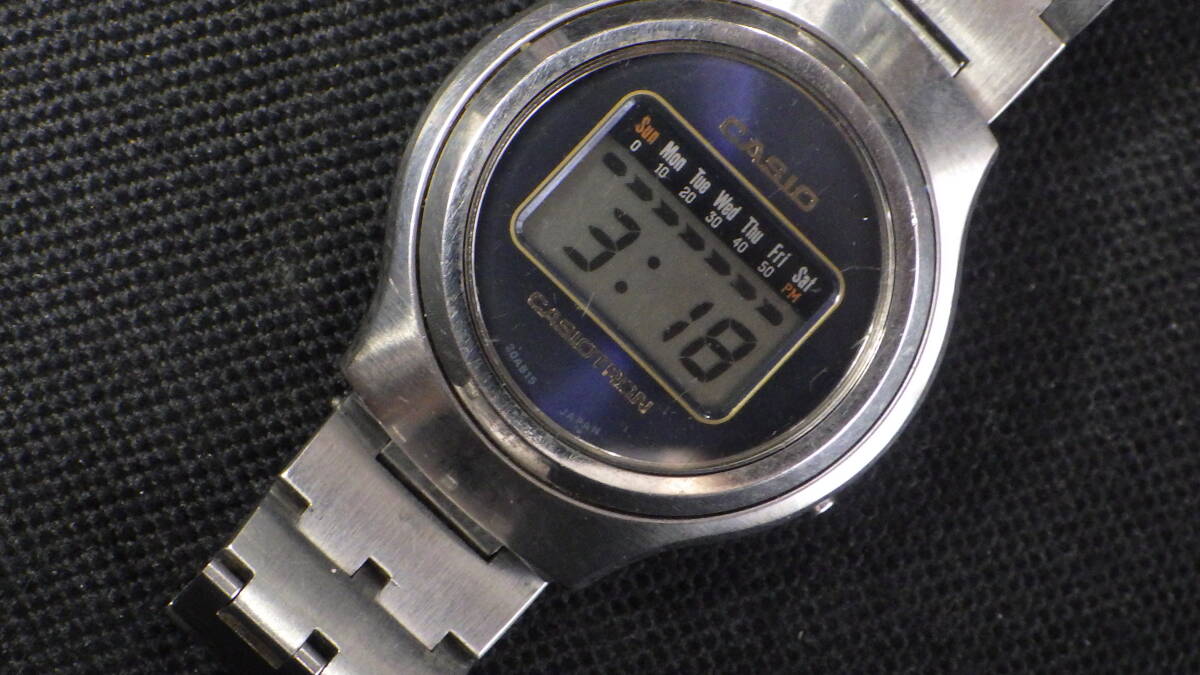 カシオ CASIO カシオトロン【R-11】メンズ デジタル腕時計 ジャンク品_画像1