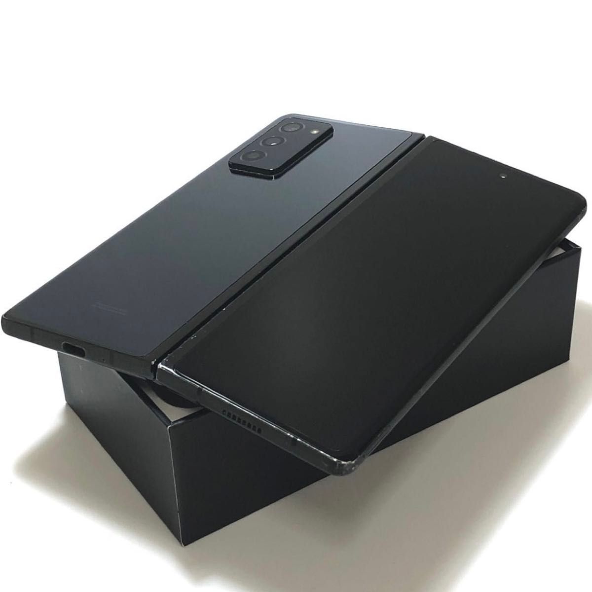 ジャンク品】Samsung|Galaxy Z Fold2 5G 256GB|SIMフリー|SM ジャンク品】Samsung|Galaxy Z Fold2 5G 256GB|SIMフリー|SM