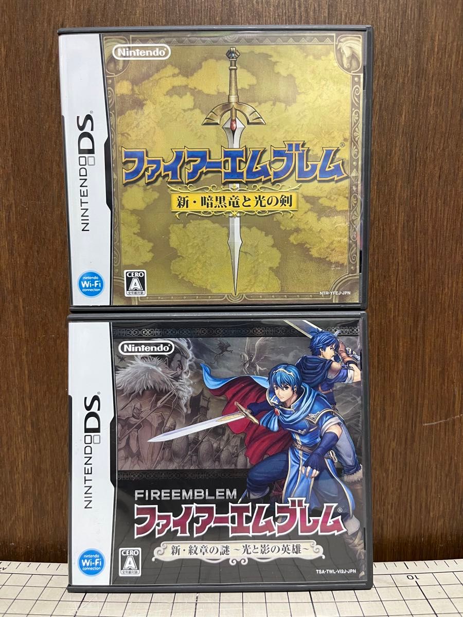 DS ファイアーエムブレム 暗黒竜と光の剣 紋章の謎 2本セット 美 DS ファイアーエムブレム 暗黒竜と光の剣 紋章の謎 2本セット 美