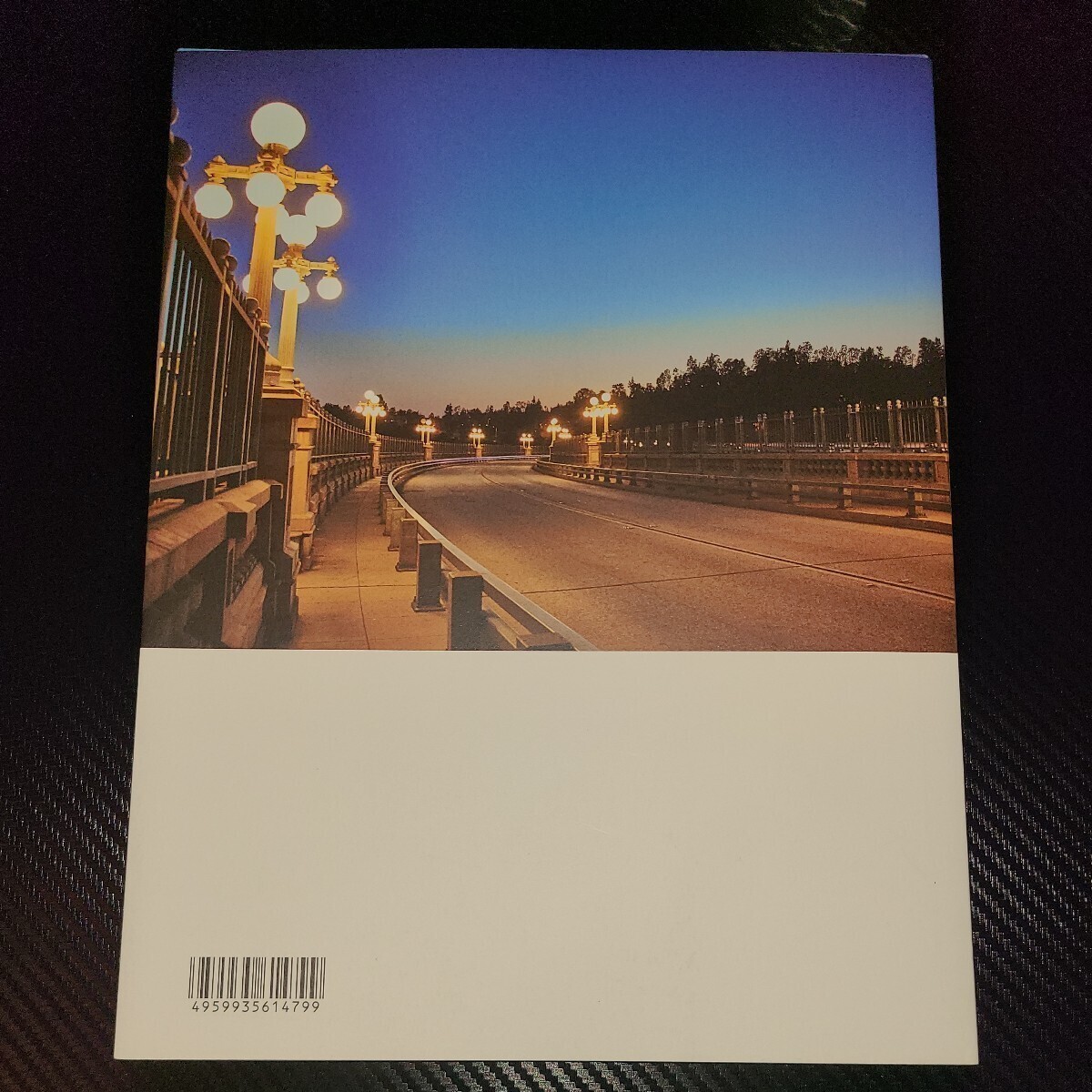 一人旅2 JUNHO From 2PM Photo Book 一人旅 DVD & 写真集 ジュノ フォトブック ポストカード付き_画像3