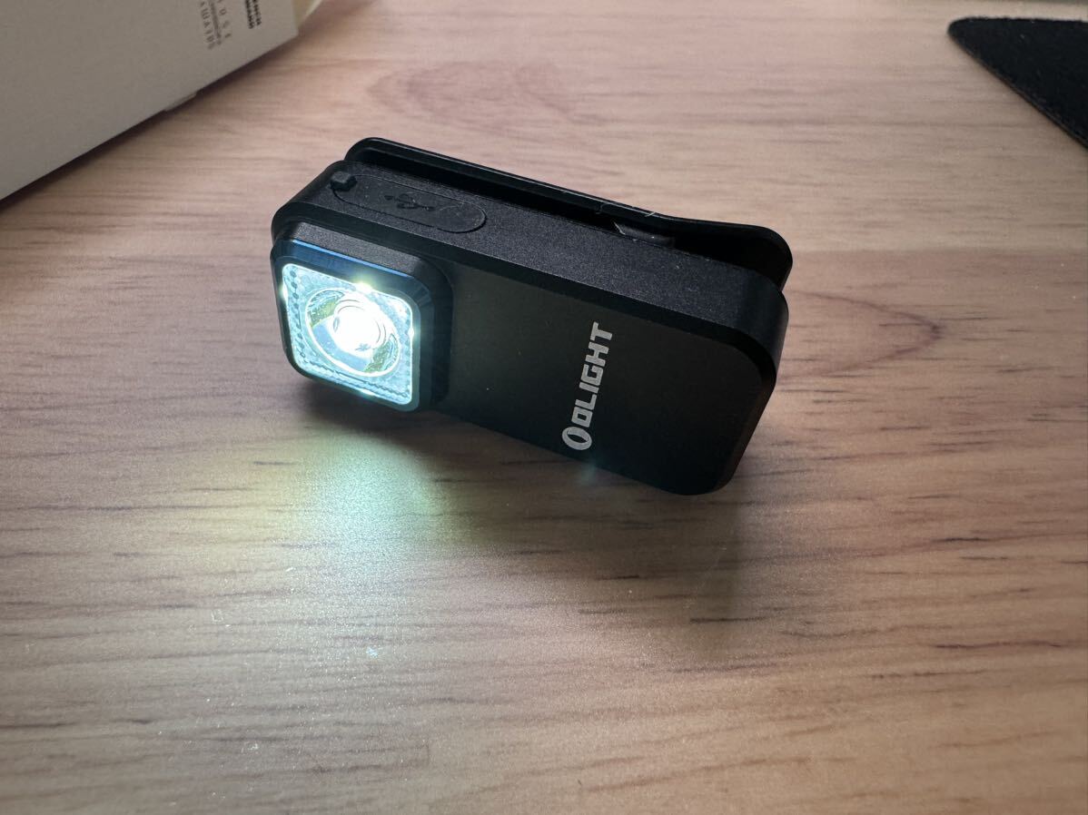 OLIGHT Diffuse レッド(クリスマス刻印) + Oclip EDCクリップライト フラッシュライト セットの画像6