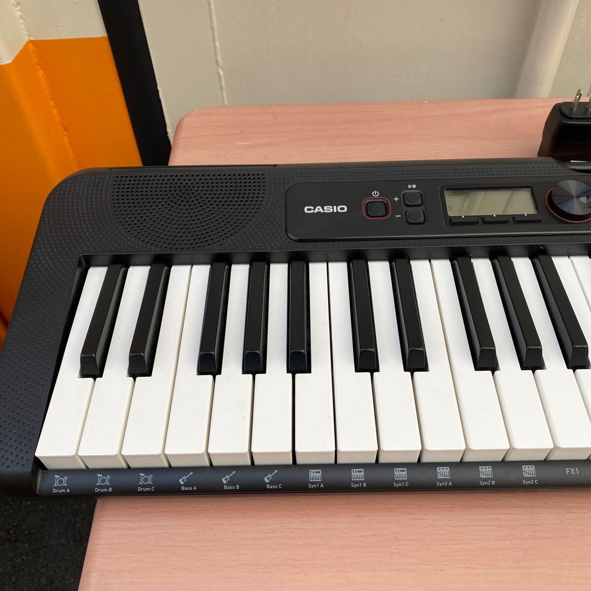 CASIO キーボード Casiotone CT-S200 ACアダプタ付　中古品/良品_画像6