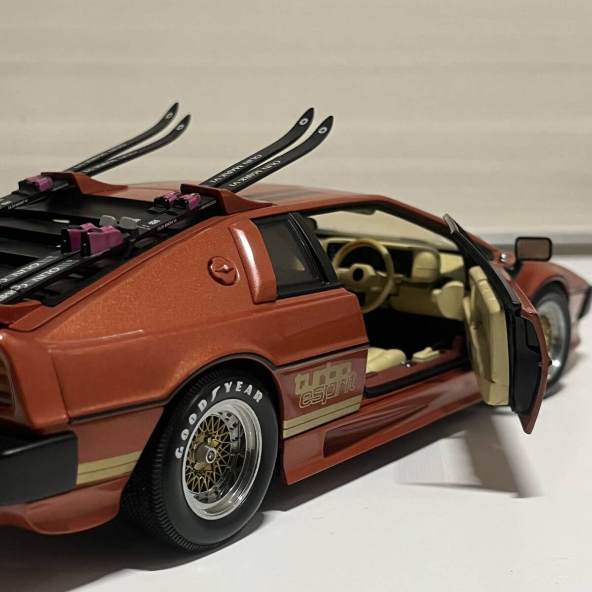 1/18 AUTO art ロータスエスプリ ターボ 箱無し 007 ユア アイズ オンリーversion ボンドカーの画像7